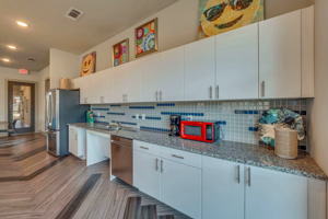 Merritt-McGowan-Manor 026